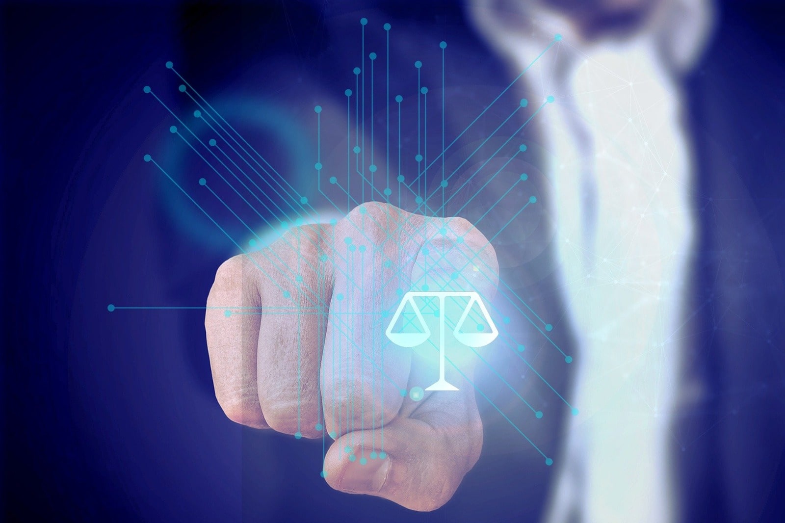 La inminente orden de captura de la justicia a manos del software